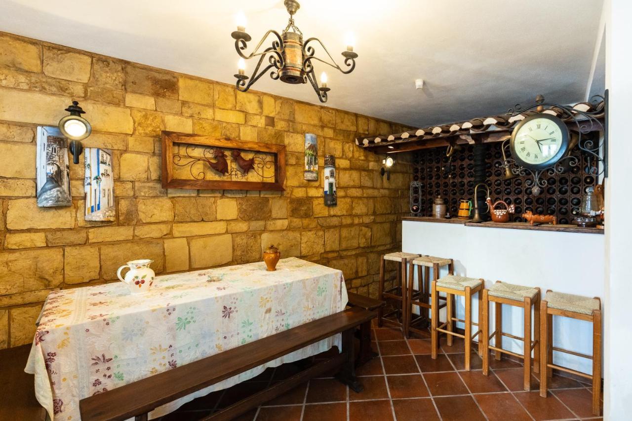 Casa De S. Thiago Do Castelo Hotel Óbidos Eksteriør billede