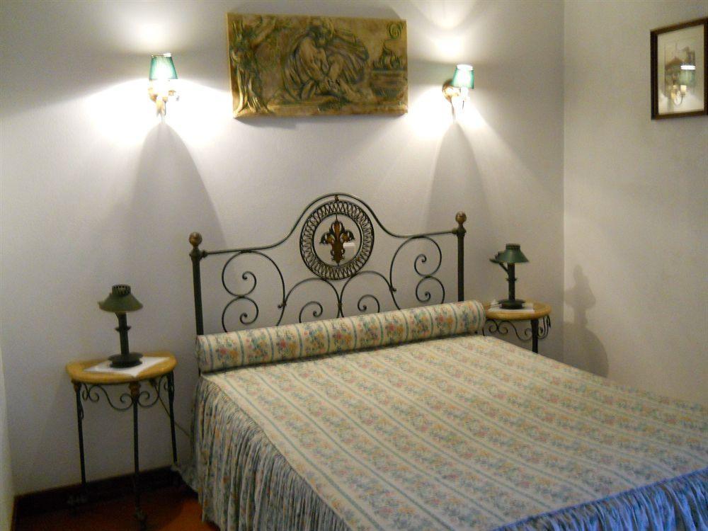 Casa De S. Thiago Do Castelo Hotel Óbidos Eksteriør billede