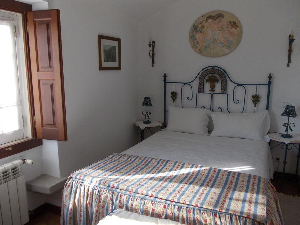 Casa De S. Thiago Do Castelo Hotel Óbidos Eksteriør billede